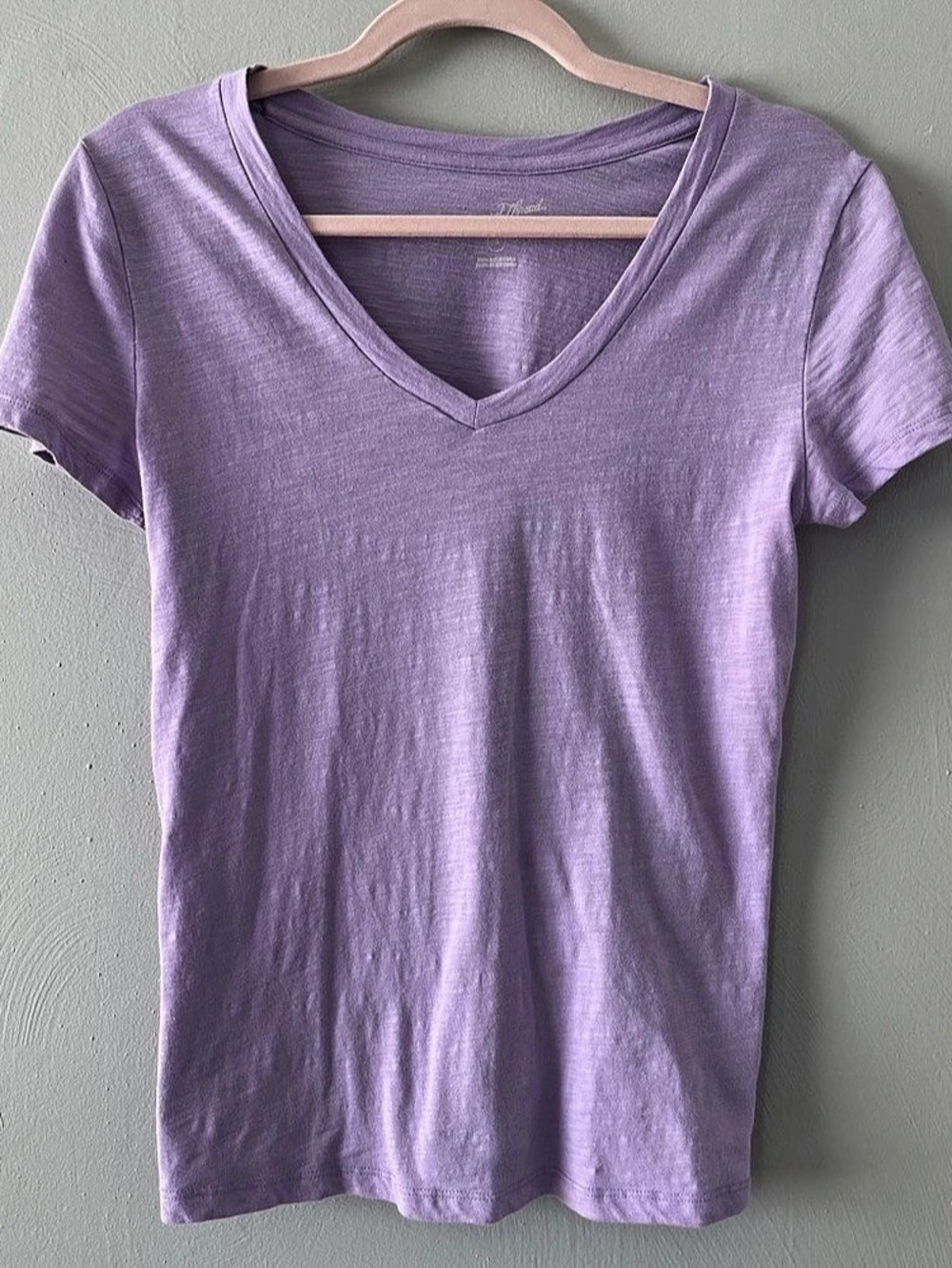 Universal Thread Short-Sleeve Iconic V-Neck T-Shirt Purple Small